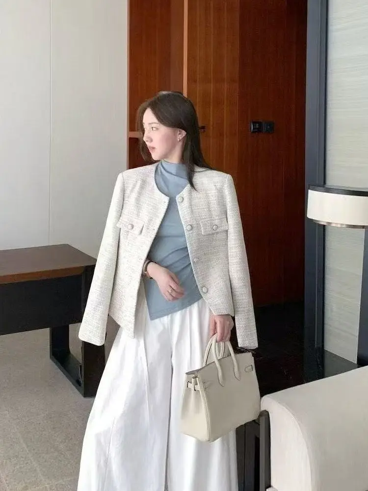 

Elegant Short Woolen Coat for Women Autumn Winter Stylish Slimming Versatile Sweet Style Japanese Fashion Straight Cut Button