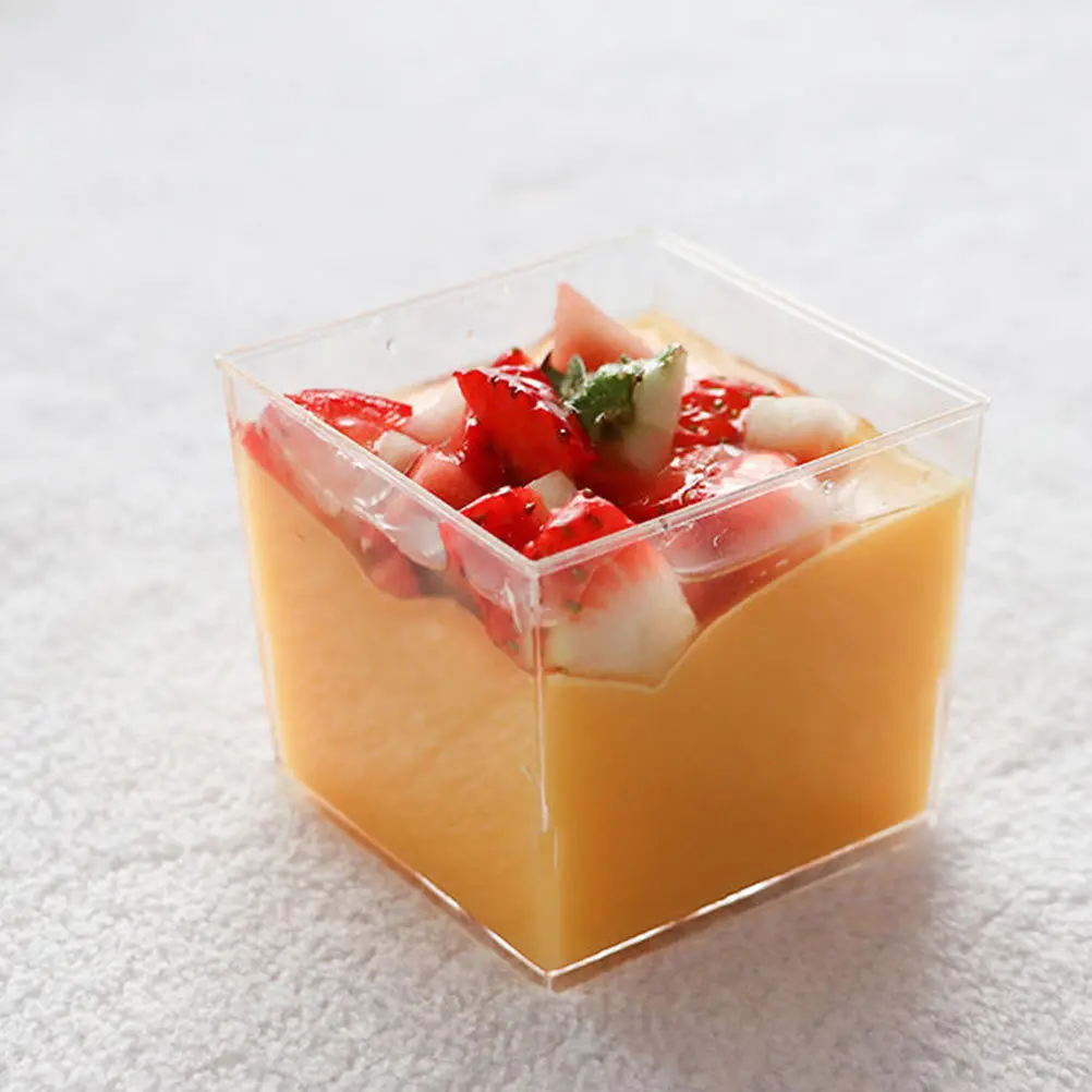 

50pcs Plastic Pudding Cups Transparent Dessert Containers For Ice Cream Yogurt Cake Mousse Disposable Party Supply Square Design