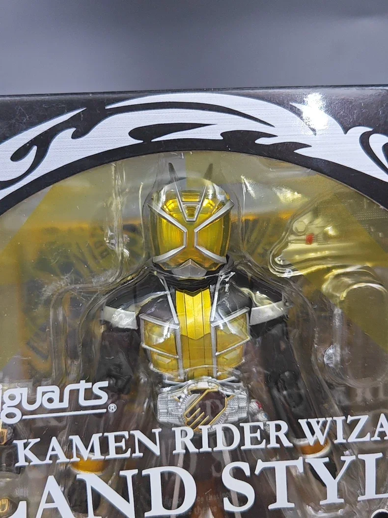 ¡En stock! 100% auténtico Bandai S.H.Figuarts Kamen Rider Wizard-forma de elemento terrestre, nuevo juguete coleccionable de figura de acción