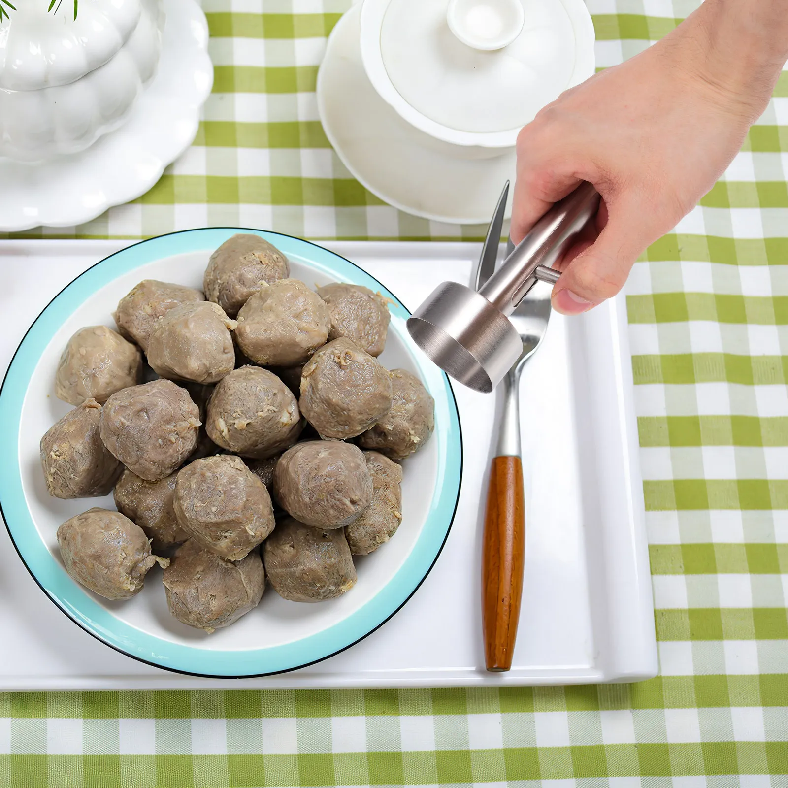 Stainless Steel Meatball Scoop Maker Non-Stick Portable Meatball Mold for Meat Cooking Kitchen Tool Falafel Shrimp Balls Maker