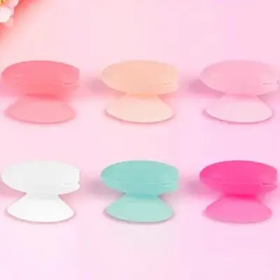 

6 Pcs Lip Brush Anti-lost Set Makeup Brushes Protective Covers Protector Silicon with Holder