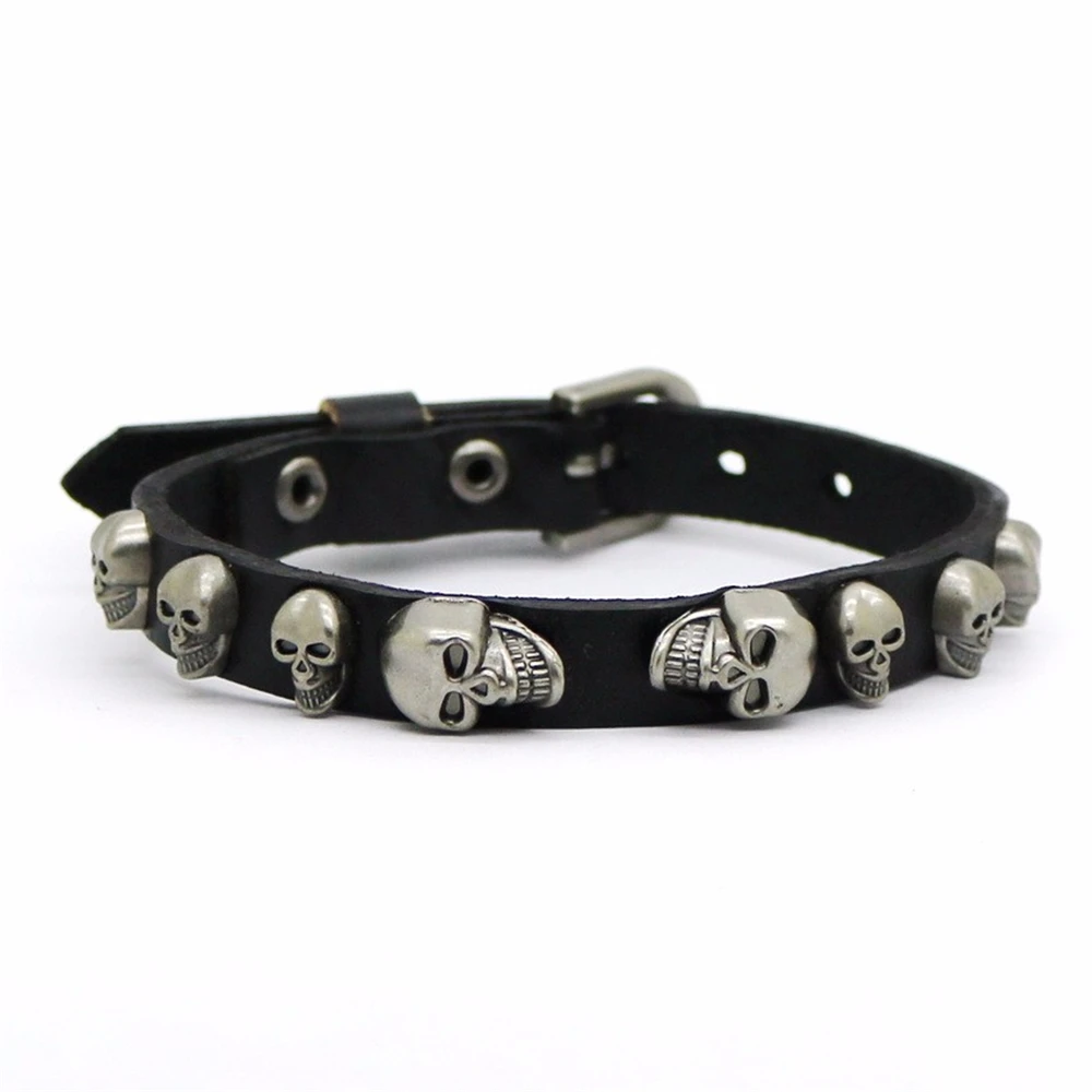 The new Men\'s Accessories Skull Bracelet 2016 Men\'s Fashion casual Skull Retro Bangle bracelet