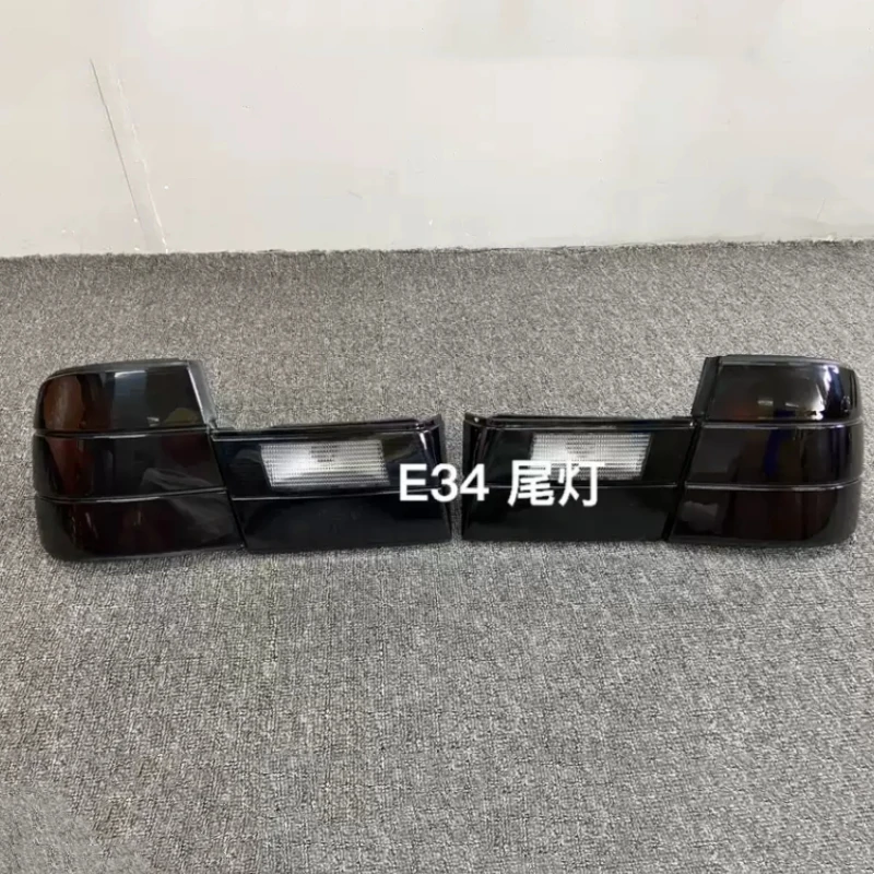 Car Taillight Assembly for BMW E34 Black Rear Lamp Brake Lamp Turn Signal Smoked Tail Light Auto Accessories