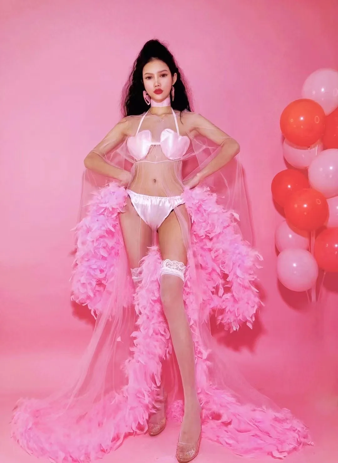 2025 섹시한 관점 메쉬 깃털 롱 드레스 여성 나이트 클럽 고고 쇼 댄스 의상 카니발 레이브 의상 핑크 비키니 yj855