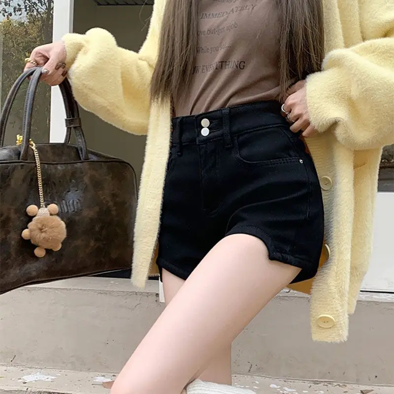 

Black denim shorts that make you look taller and are versatile for petite individuals2025New style sexy hot girl outfitinsWind-r