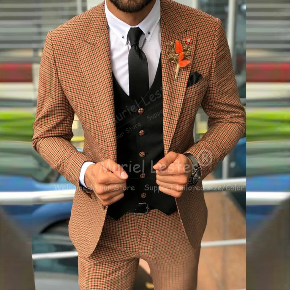 

Elegant Plaid Checks Suit Attire For Men Single Breasted Blazers Customized Man Business Party Tuxedos 3 Piece Set Groom Outfits