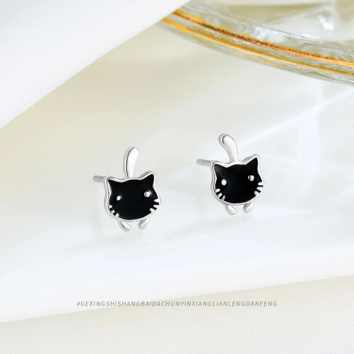 Cute Black Cat Stud Earrings with S925 Sterling Silver and Enamel Drops – Unique and Chic Jewelry for Women with Great Taste