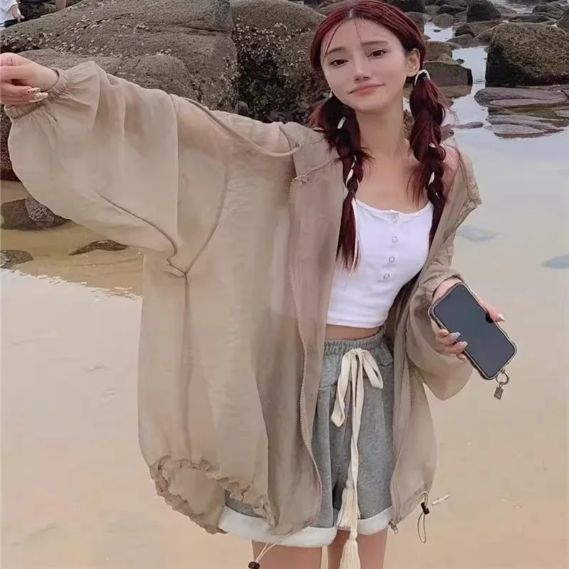 

Легкая летняя куртка с капюшоном и защитой от УФ-излучения, большие размеры 300, женская праздничная пляжная уличная тонкая верхняя одежда