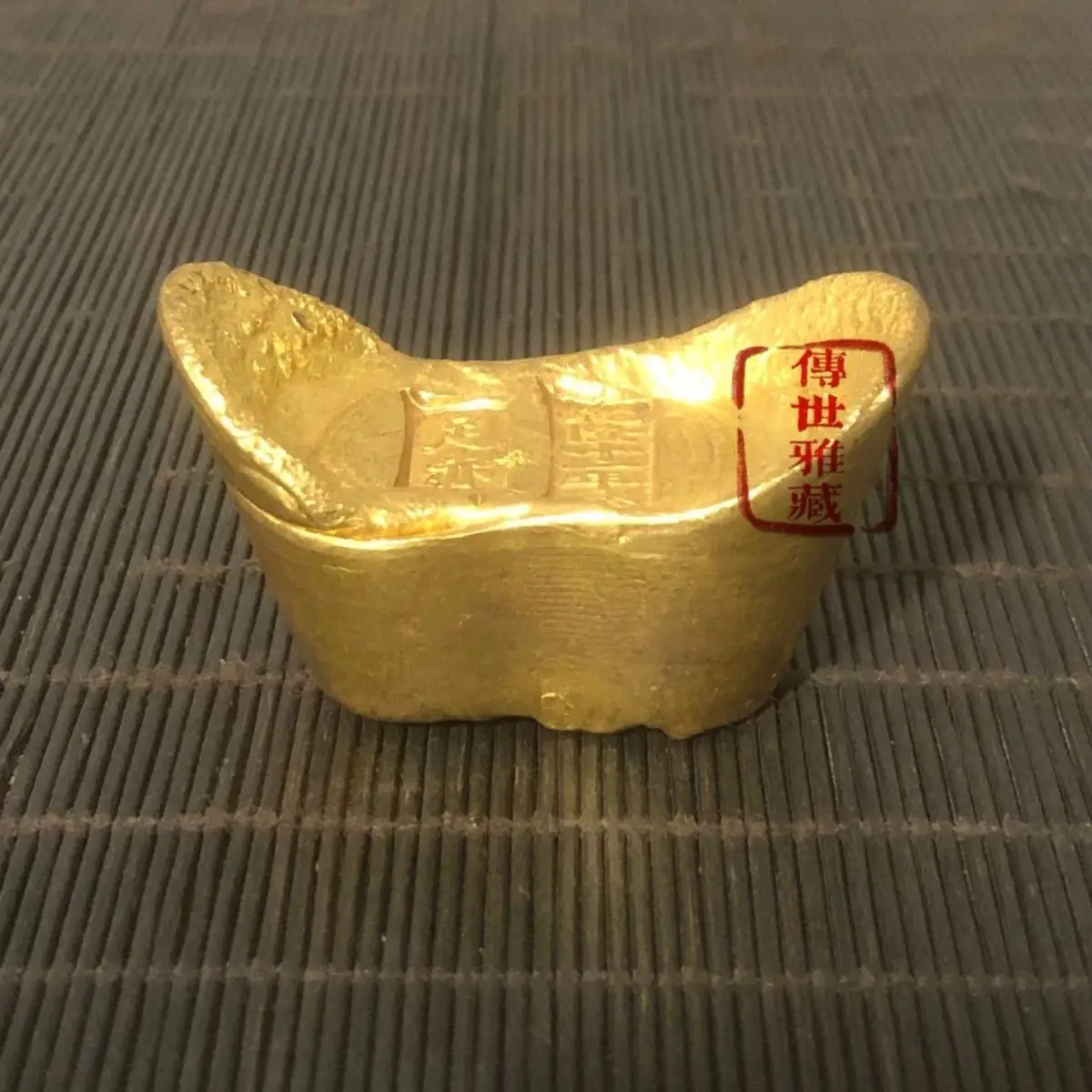 Solid Qianlong eleven-year-old ingot delicate and spicy fine length 5.5 cm wide 3.5 cm high 3 cm