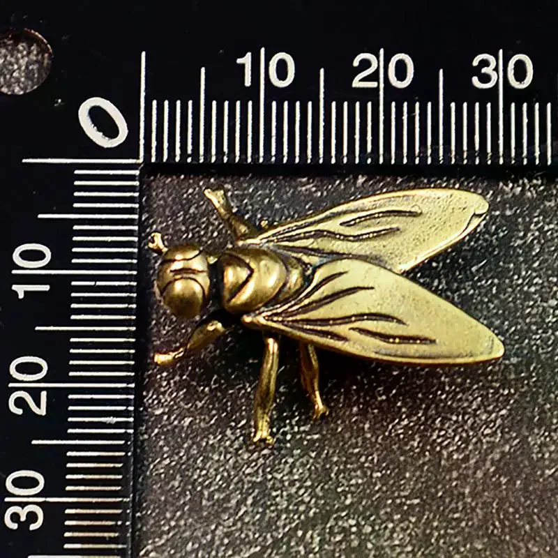1pc Metal Insects Metal Insects Animal Figurine Home Office Desktop Decor Mini Brass Fly Insect Ornament Miniature Statue Vin