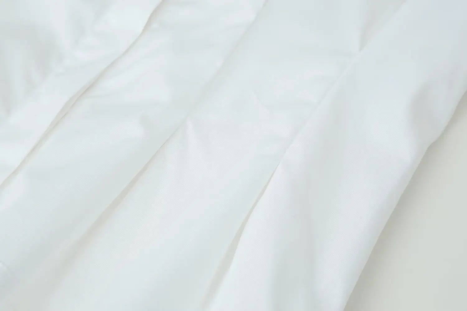 TFMLN Damen Freizeit Ärmelloses Hemd Sommer High Street Trendige Pendler-Shirts 2026 Sommer Mode Elegante Hemden mit Plissiertem Saum – Detail 13