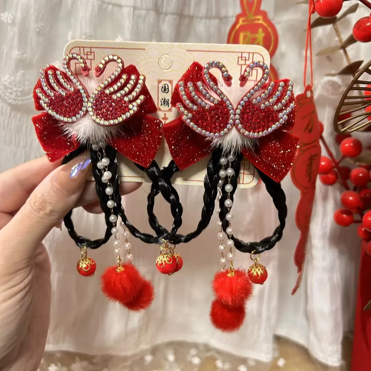 2 قطعة Xingshi مروحة قابلة للطي مشبك شعر الأحمر المتدفق سو حبة الديكور احتفالي اللون الأبيض مخطط مناسبة عطلة الملابس الثقافية #6