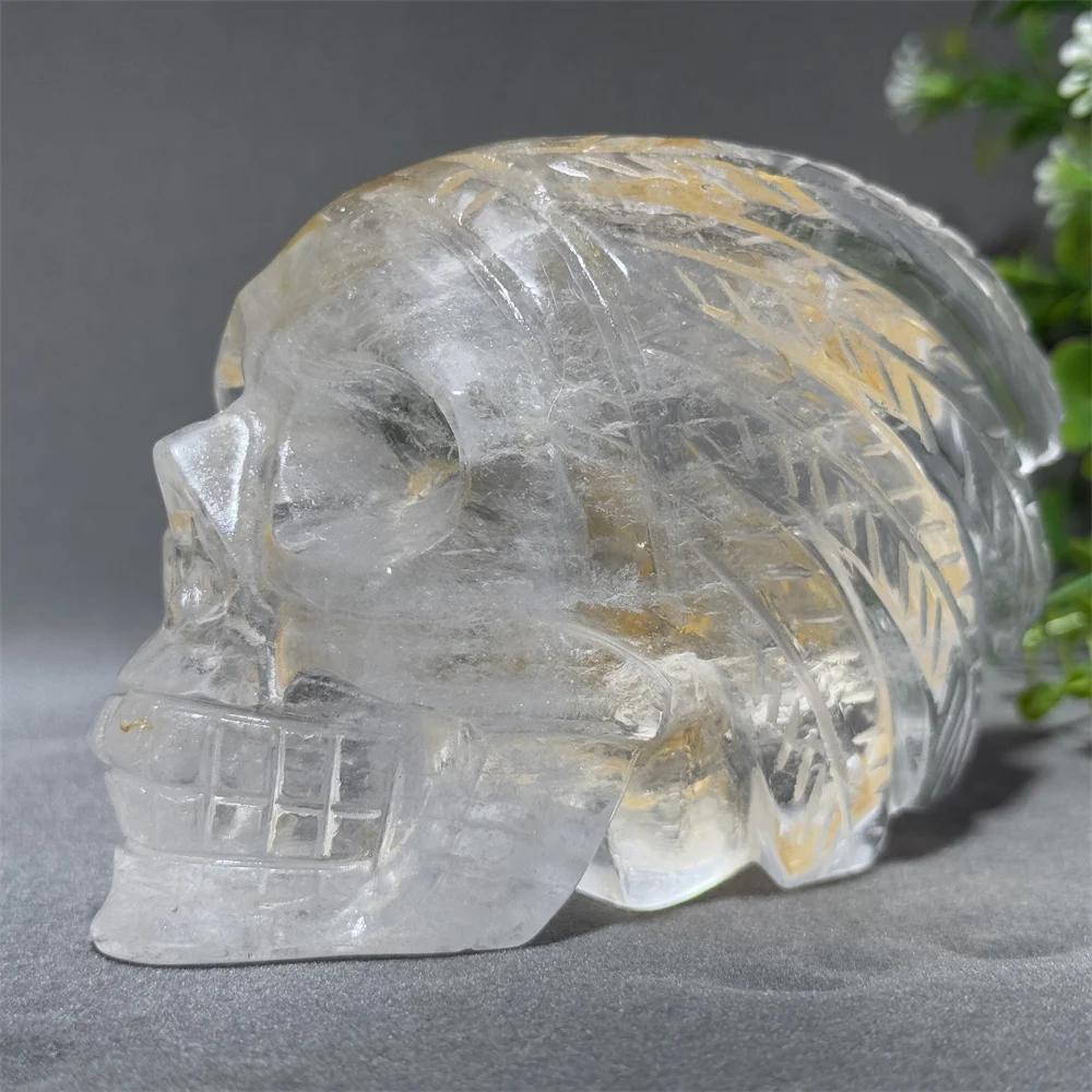Natural High-Quality Transparent White Crystal Hand-Polished Carved Skull Mineral Stone Home Halloween Party Decoration Gift