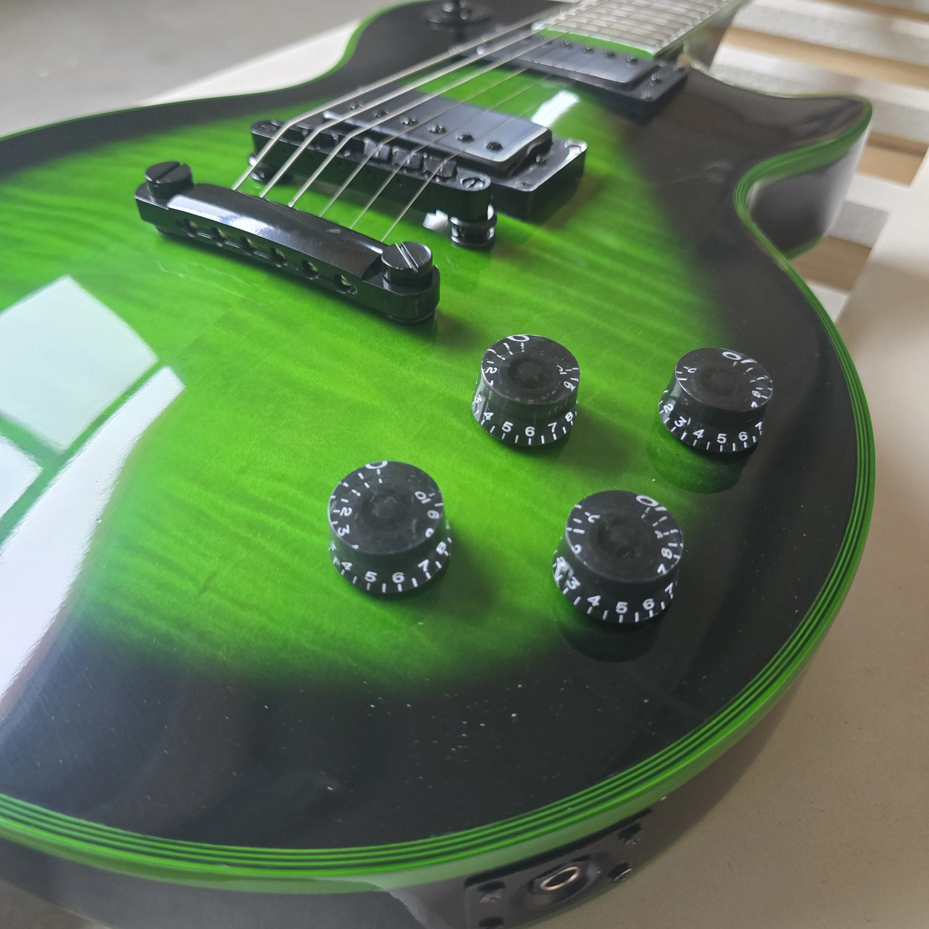 Thumbnail 2 - #7 Cheap Electric Guitars Worth Buying