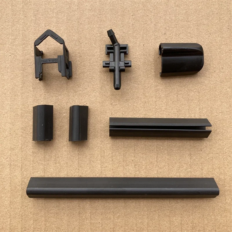 

Wiper Blade Hose Connector Clip Snap Wiper Blade Fixing Bracket for Volvo New S60v60xc60