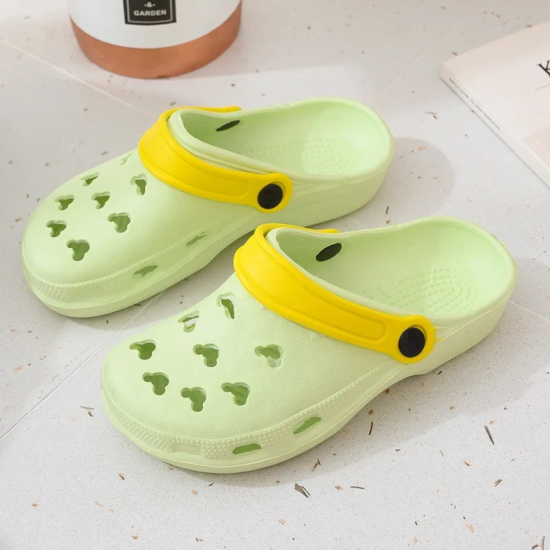 Summer Cave Shoes EVA Garden Shoes Cute Hollow Hole Shoes Women\'s Beach Shoes Anti Slip Breathable Sandals