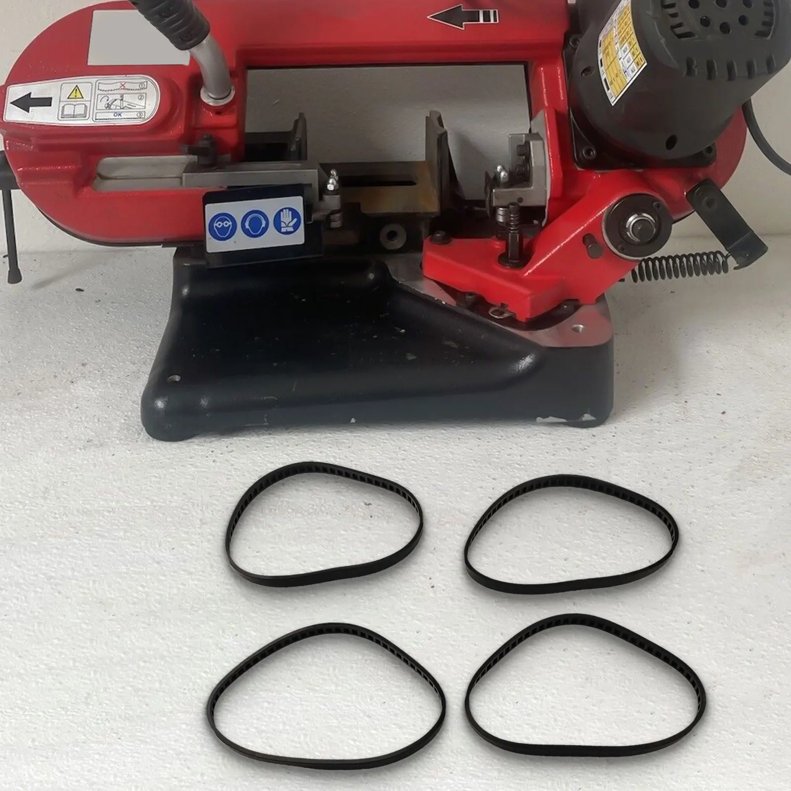 

Tires for Band Saws (Set of Four) Compatible with Numerous Models Including the Efficient DWM120 and the Reliable DCS374