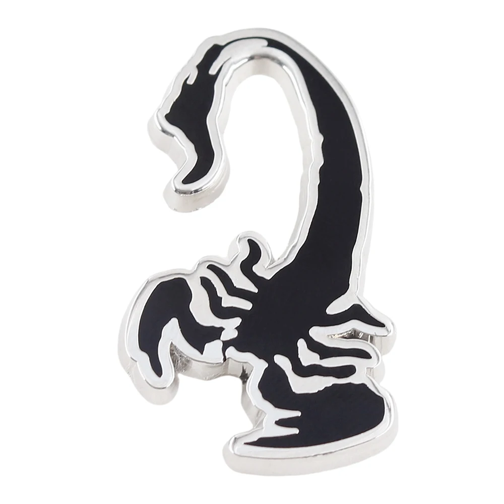 Scorpio Enamel Brooch Punk Style Black and Silver Scorpion Lapel Pin Zodiac Badge Unisex Jacket/Hood Accessory Birthday Gift