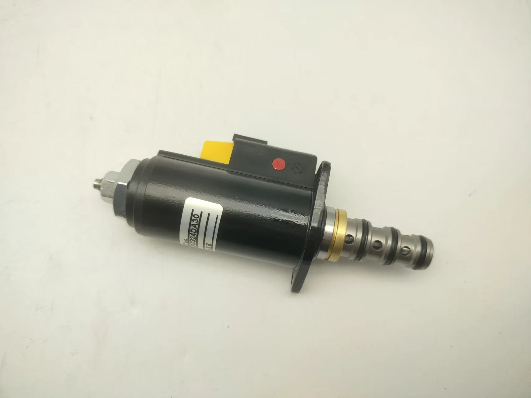 

Новый 1211491 121-1491 электромагнитный клапан с красной точкой для Caterpillar CAT 315C 320C 325C 330C 330D Замена клапана экскаватора