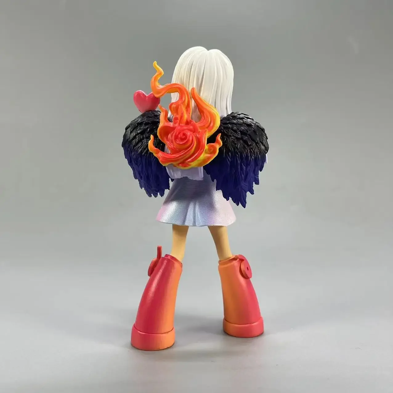 Figurines d'anime One Piece, Seraphim Boa Hancock, décoration super mignonne, ornements FigAuckland, modèle beurre, jouets pour enfants, GérGifts, 15cm