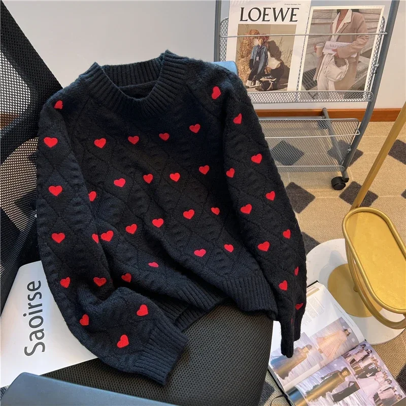 New 2024 Autumn Winter Women's Vintage Love Embroidery White Pullover Tops All-Match Knitted Sweater O-Neck Black Knitting Shirt