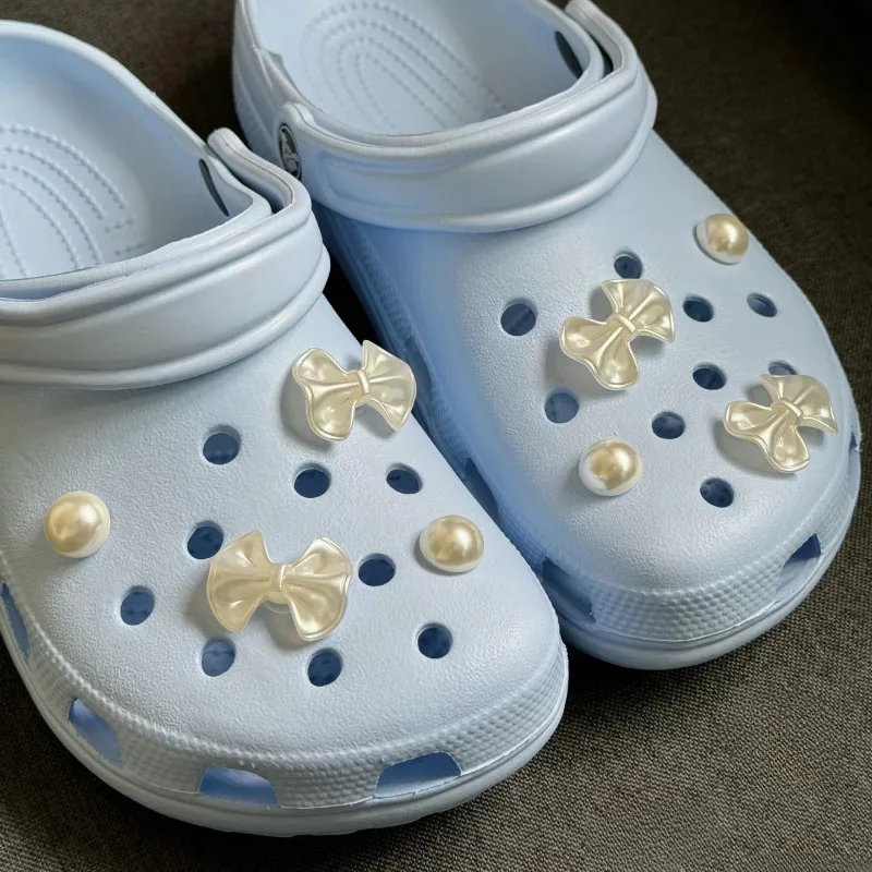 مجموعة كاملة حار بيع DIY هول الأحذية سحر ل لطيف الكرتون اليدوية سحر مصمم جودة حديقة الأحذية الديكور فتاة هدية