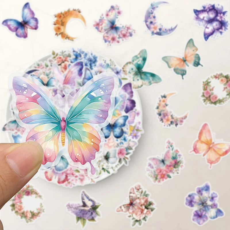 50 قطعة من ملصقات الكتابة على الجدران على شكل فراشة ملونة، ملصقات كرتونية لطيفة DIY جمالية للحيوانات الأليفة، ملصق مزخرف للأمتعة والجيتار والكمبيوتر المحمول