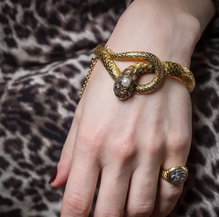 Demon Snake Medieval Egyptian Cleopatra Pet Spirit Snake Bracelet Retro High-Precision Temperament Bracelet High-Sense Bracelet