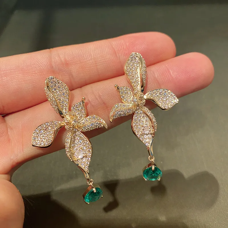 Flower green water drop pendant simple temperament new earrings