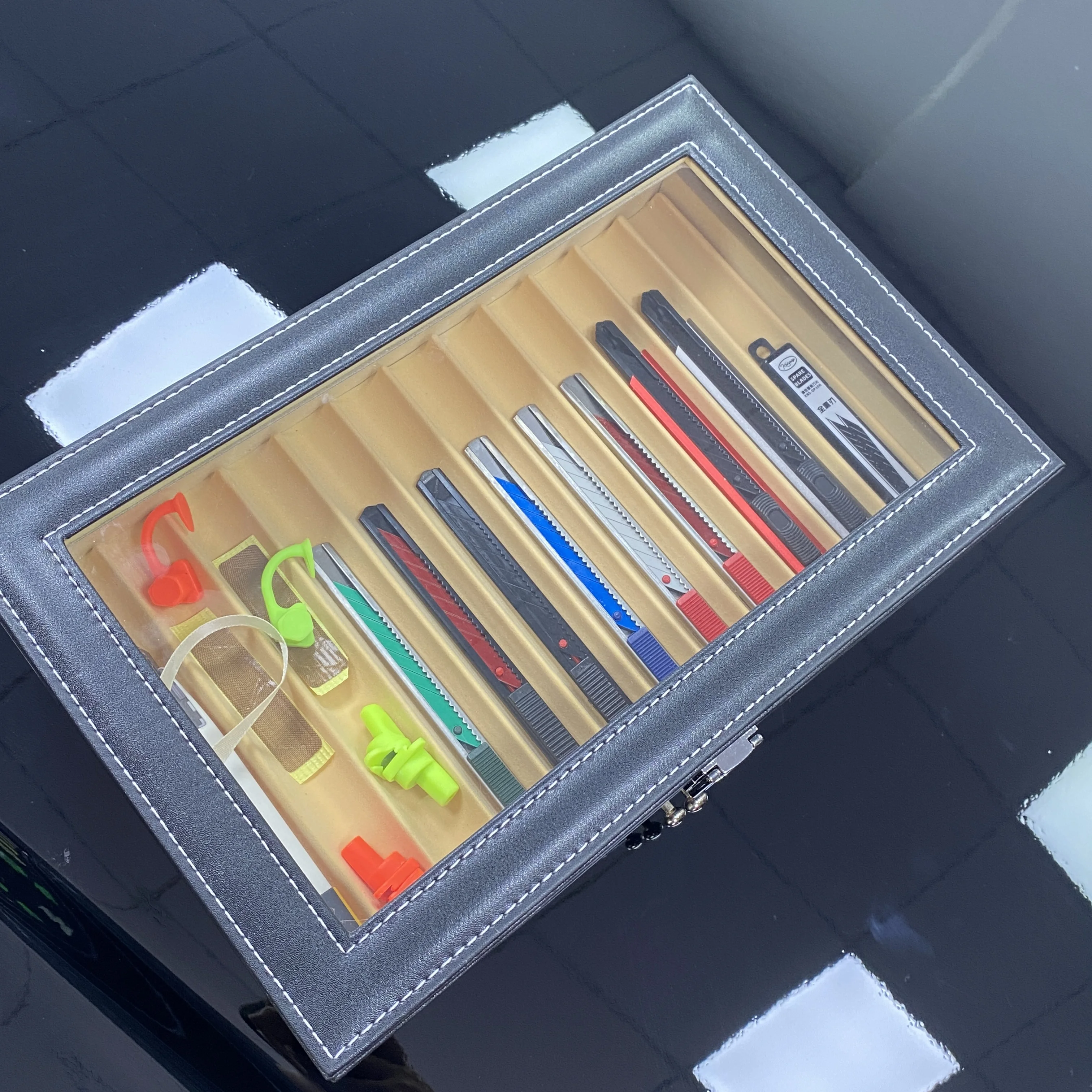 KUNAISI Vinyl Wrap Tool Storage Box Car Film Tools Organizer 3-Layer Case with Clear Window 30x20x14cm