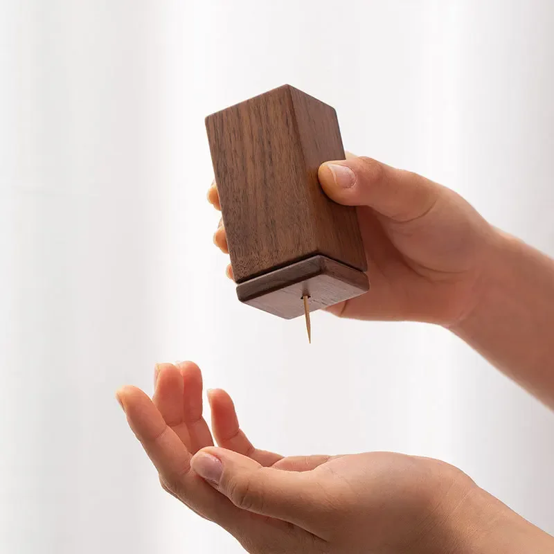HeMu Walnut toothpick box home living room restaurant personalized creative wooden toothpick tube wooden toothpick bottle