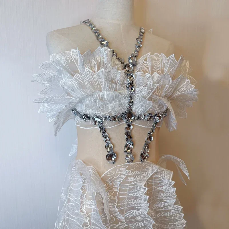 Robe de Soirée Sexy en Maille Blanche pour Femme, Tenue de Soirée à Strass, Col Licou, Boîte de Nuit, Dj DS Drag Queen, Costume de Scène, Rave