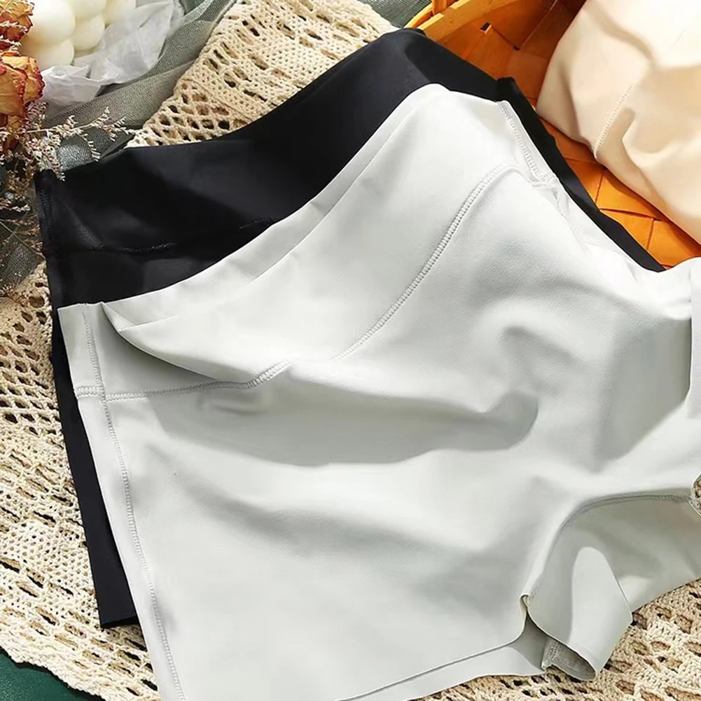 

Women Safety Shorts Seamless Ice Silk No Curling Boxer Briefs High Stretch Shorts Slimming Shaping Underwear Under Skirt Shorts