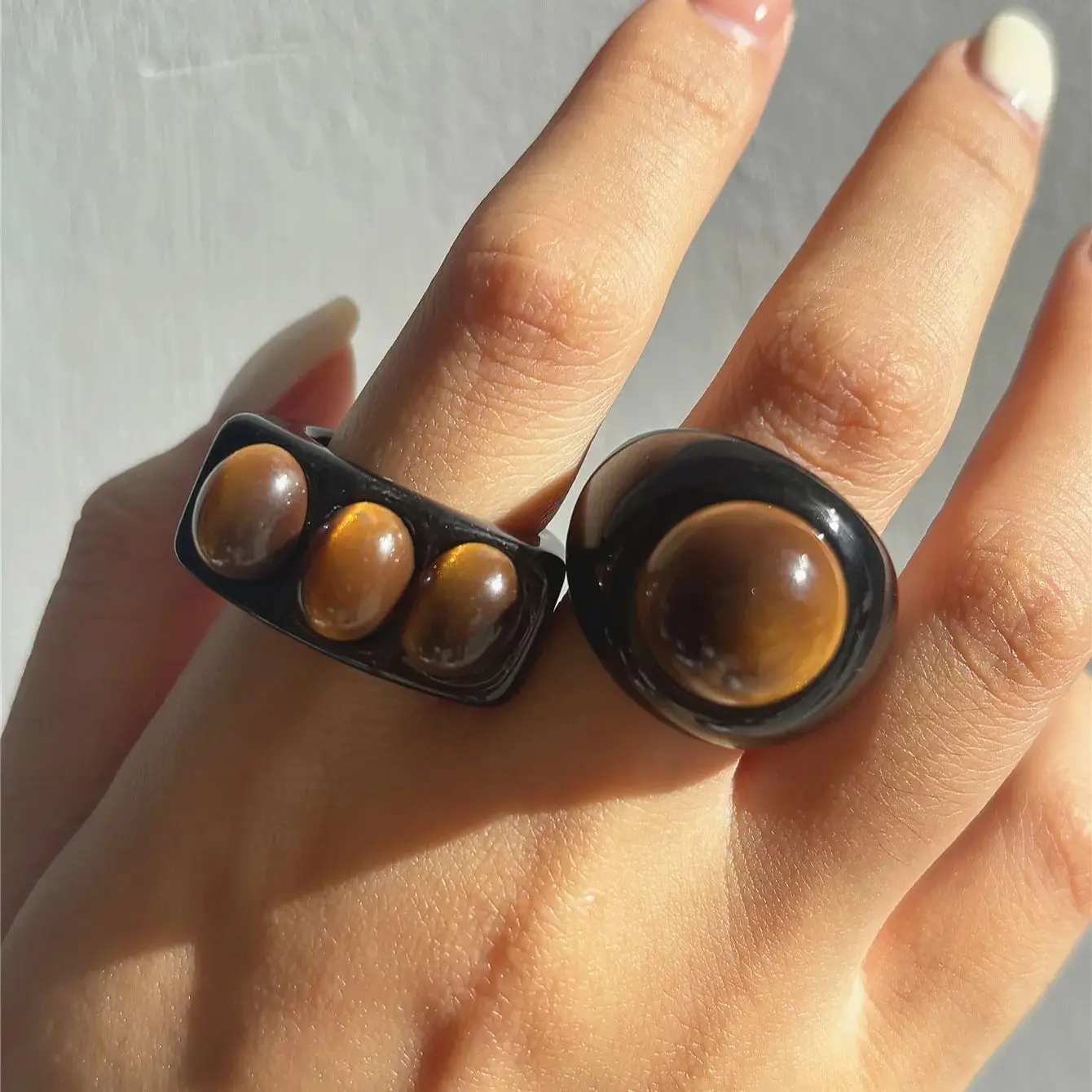 2-Piece Set of Brown Tiger's Eye Cat's Eye Resin Rings The Ultimate Layered Jewelry Choice for Women This Fall/Winter  NEW