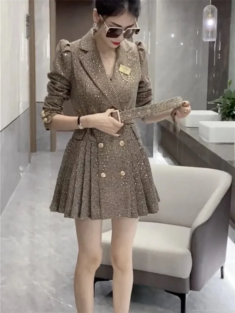 

Lnternet Celebrity Hot Short Suit Dress for Women 2024 Autumn European Style Bubble Sleeves High Waist Slimming Pleated Dress WF