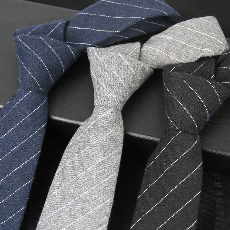 Men's Narrow Hand-Tied Striped Tie 5.5cm (2.17in) Cotton-Like Black, Blue, Gray, Multi-Color for Business, Work, Wedding, Groomsman, Graduation Photos, Interviews, Banquets, and Daily Wear
