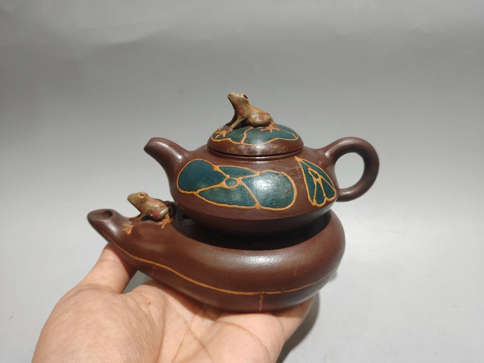 Chinese Yixing Zisha Clay Handmade Exquisite Frog Teapot 52928