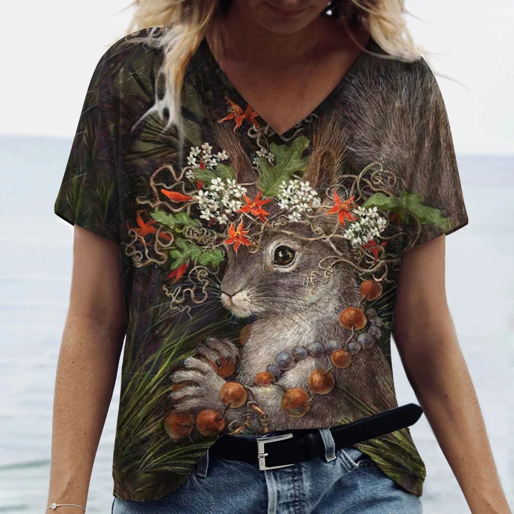 

Women's T-shirt Rabbit Wearing Flowers Print T-shirt Niche Design Harajuku Casual Short Sleeved Top Plus Size Women's Clothing