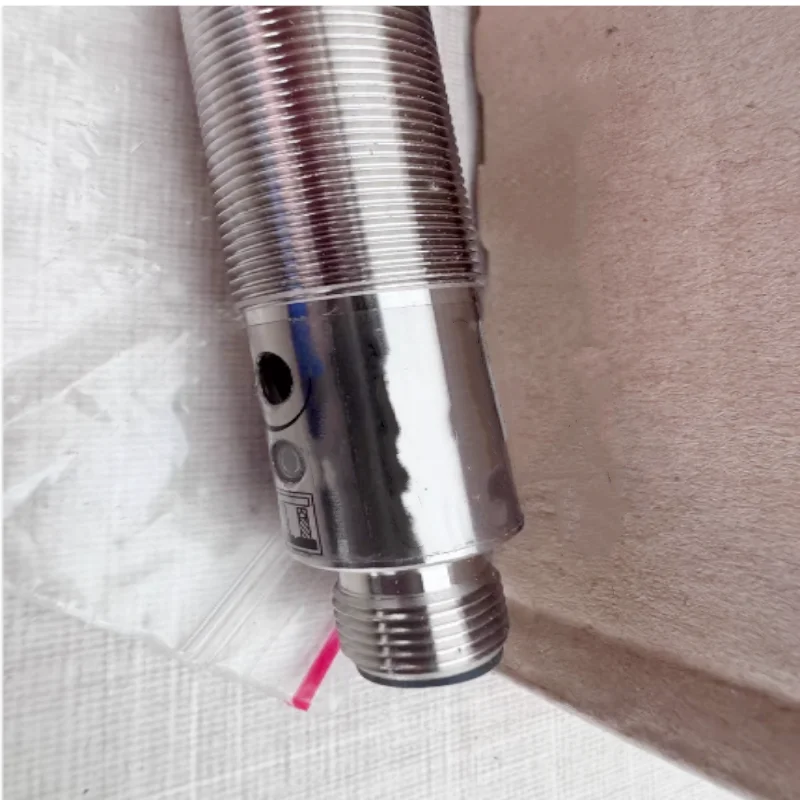 

Brand New Original Inductive Sensor OBT200-18GM60-E5 NBB8-18GM50-E2 OBE10M-18GM60-SE4-V1 NBB15-30GM30-E2-V1 NBB5-18GM50-E2-5