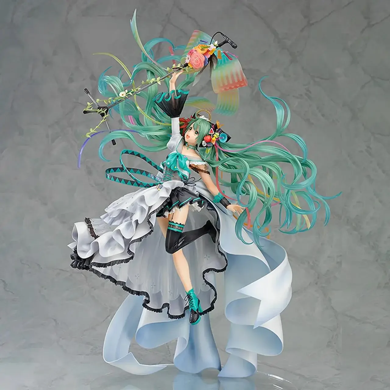 Bandai GSC Hatsune Miku Hand-made Commemorative Costume 10th Anniversary Illustration PVC Action Figure Model Toy