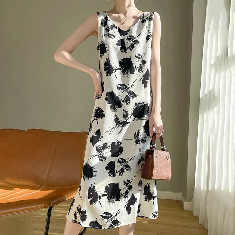 Spring And Summer New Acetic Acid Suspender Dress Women's Satin French Printing Casual A-Line Skirt In The Long Section