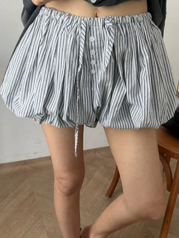 ファッショナブルなストライプランタンパンツ女性の夏の新しいスタイルカジュアルパンツ小さいサイズエレガントな若々しい弓の花ショートパンツ