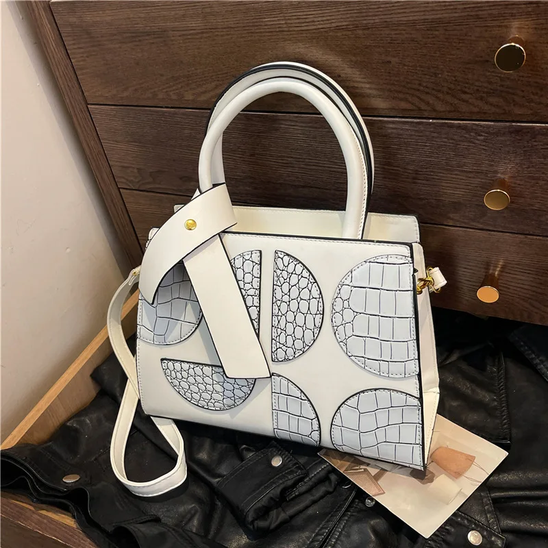 حقيبة كتف مرقعة لعام 2025، محفظة بمقبض علوي على الموضة للنساء، حقيبة كروس مزخرفة، حقيبة يد بسيطة ليلاً ونهارًا #2