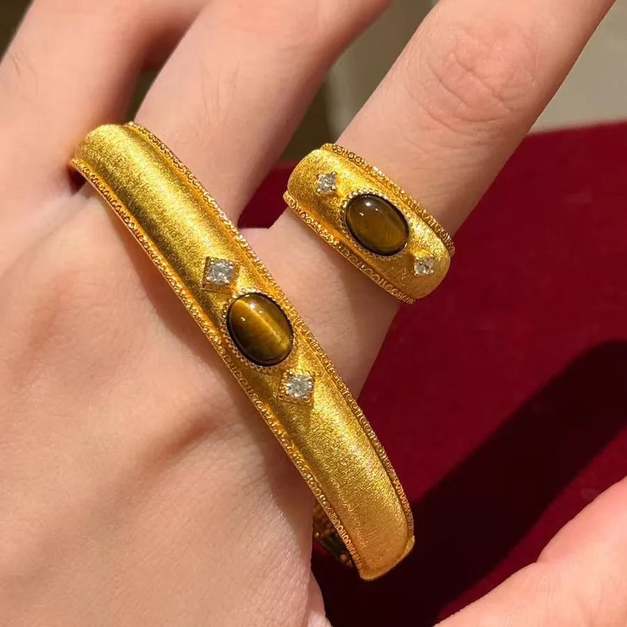 

Elegant 18 K Gold Color Brushed Cat Eye Stone Bangle Rings for Women Wedding Birthday Open Bangle Sets Jewelry Gifts