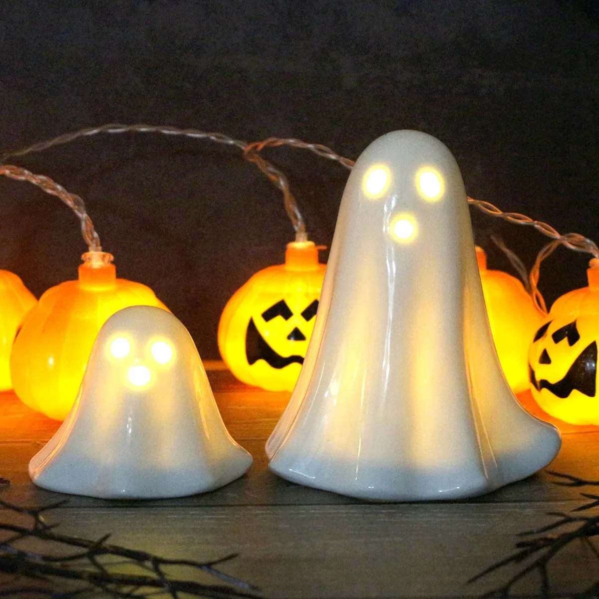 Ceramic Ghost Decorative Lights Halloween Atmosphere Ornaments Living Room Wine Cabinet TV Cabinet Table Lamps