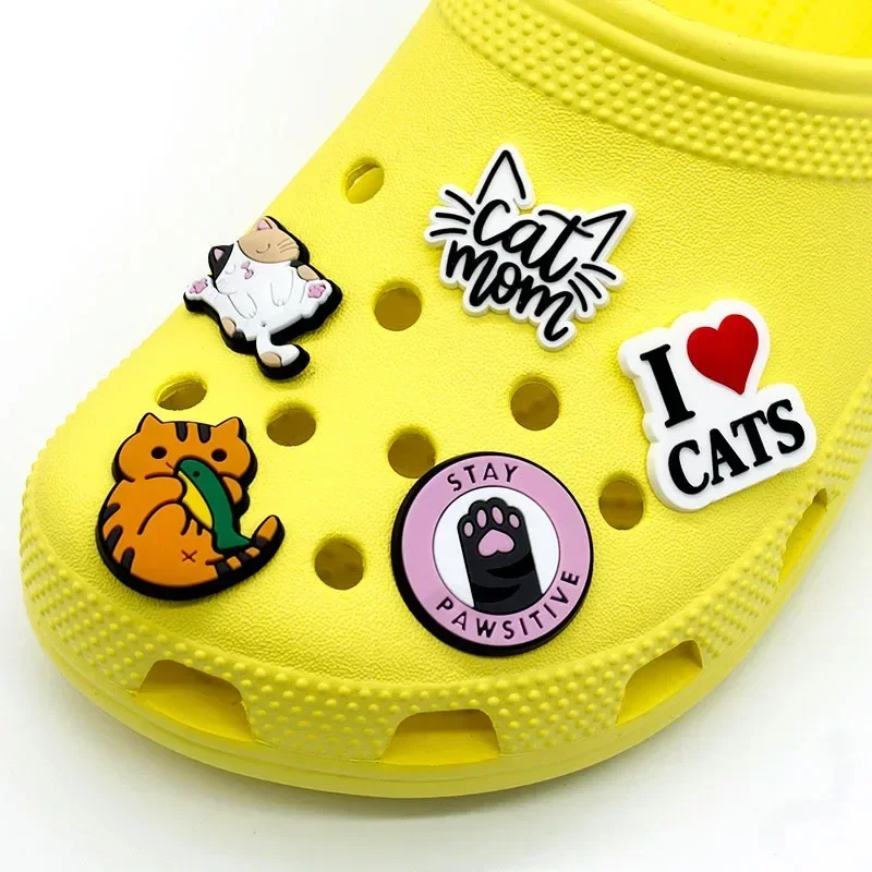 Shoes Charms Cute Kitten Series Accessories Sneakers Garden Shoe Kawaii Cats Decoration Pins Woman Men Kids Animals Wholesale