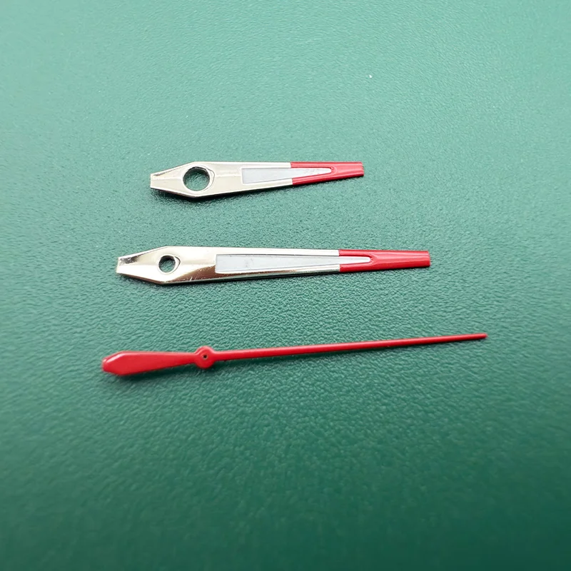 Lancette dell'orologio NH35 da 14,5 mm Lancette dell'orologio con blocco colore Puntatori luminosi rossi, argento e verdi adatti per movimento NH35 NH36 4R35 4R36 7S26