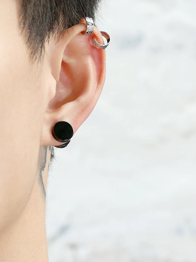 

No Piercing Magnetic Titanium Steel Earrings Unisex Punk Street Style Black Silver Fashionable Jewelry Ear Clips for Men And ...