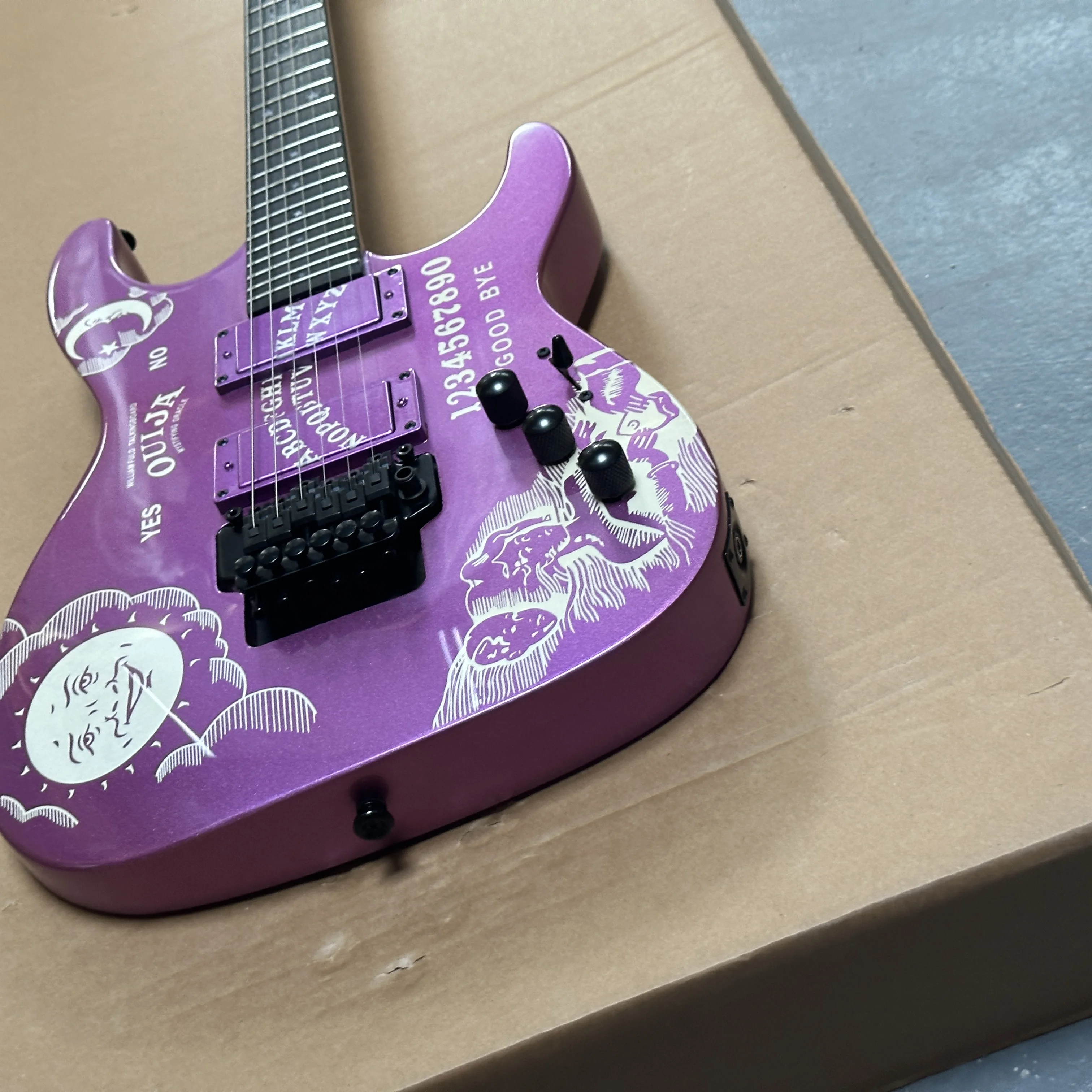 Guitarra de color púrpura Kirk ouja espbrand Black floyd, trémolo, envío gratis