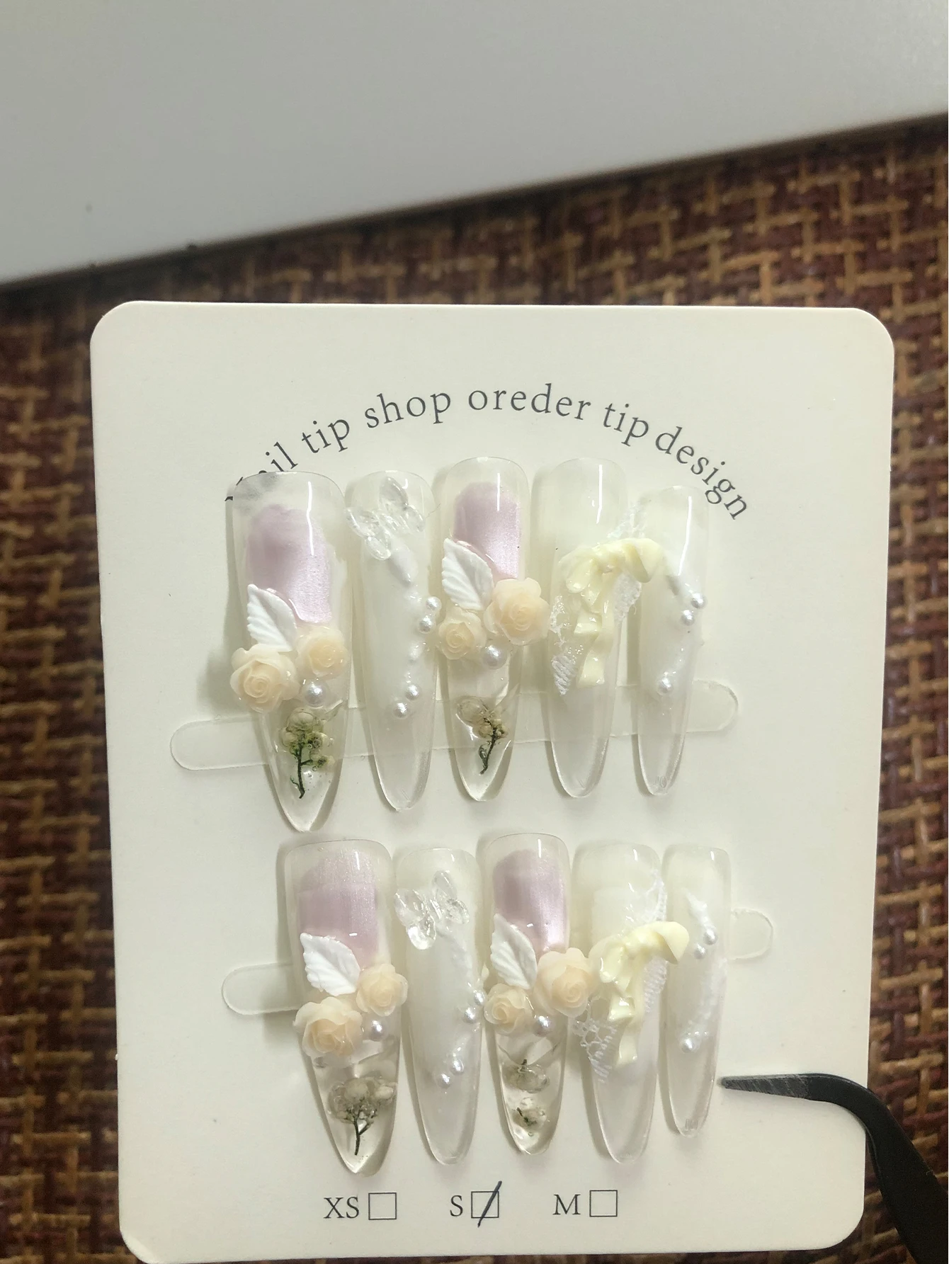 20 pieces of handmade pressed in fake nails, semi ice transparent color long almond shaped French three-dimensional carved weari